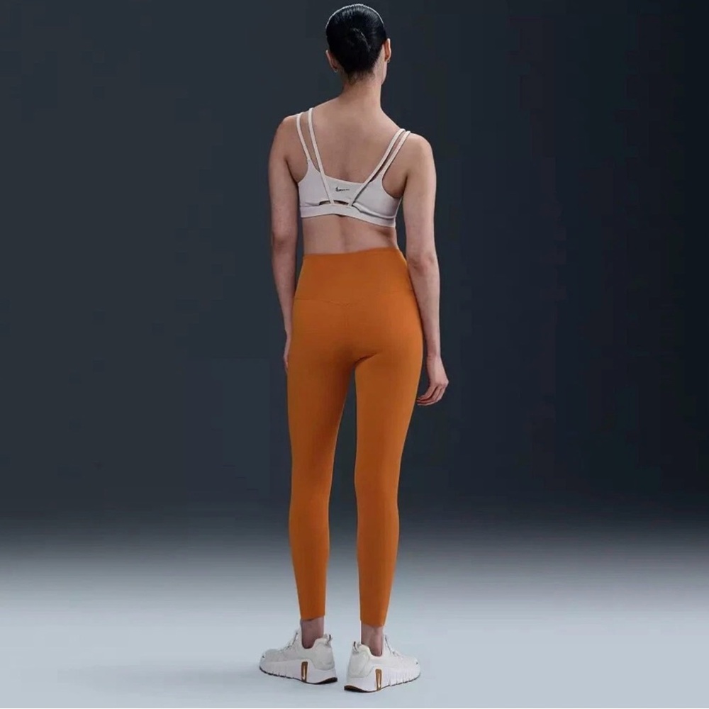 Nike Women's Brown Leggings - Picture 5 of 6